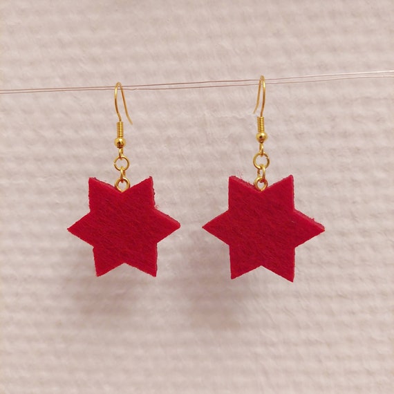 Christmas earrings with red felt stars