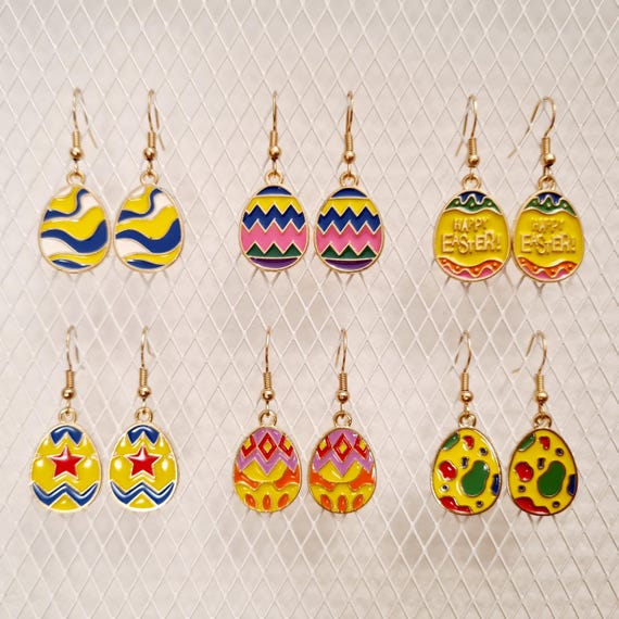 Earrings with colorful enamel Easter eggs