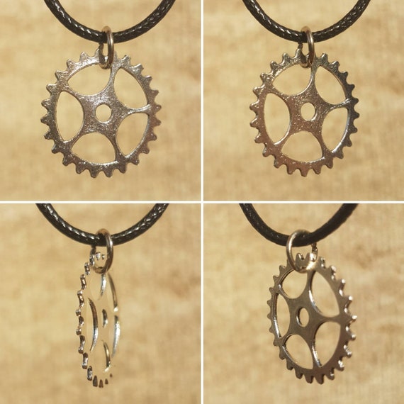 Black necklace with silver pendant - Steampunk gear