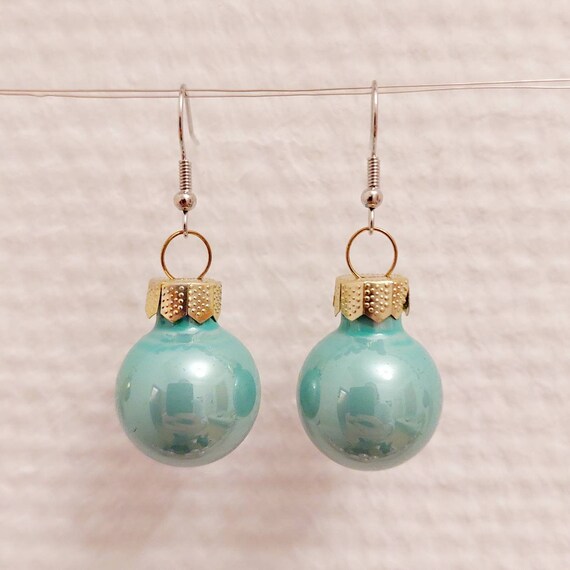 Christmas earrings with Christmas tree balls in turquoise and mother of pearl