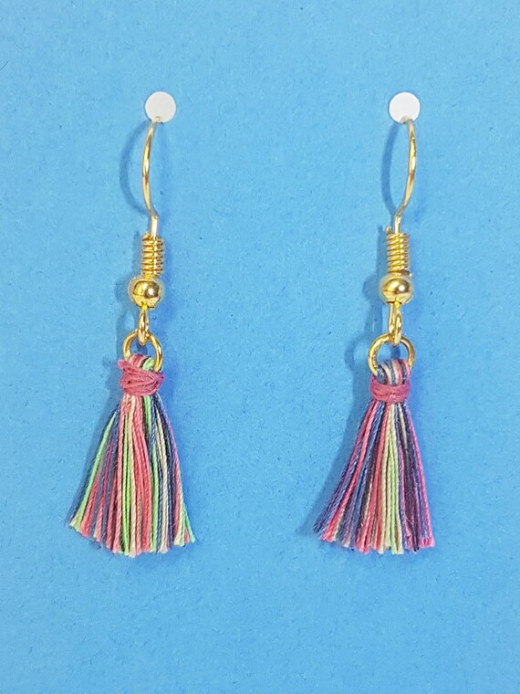 Earrings with colorful mini tassels. Small, light and lively!