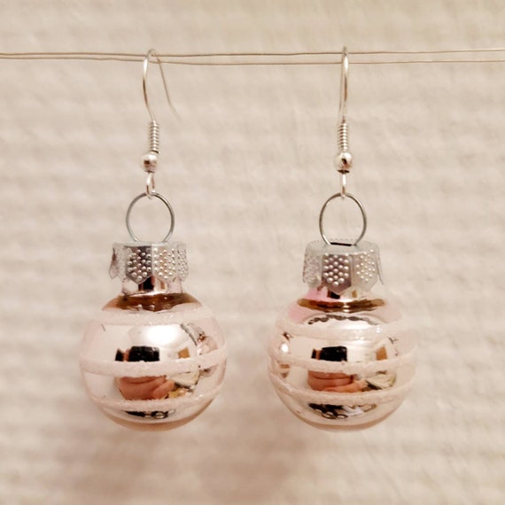 Christmas earrings with delicate pink balls