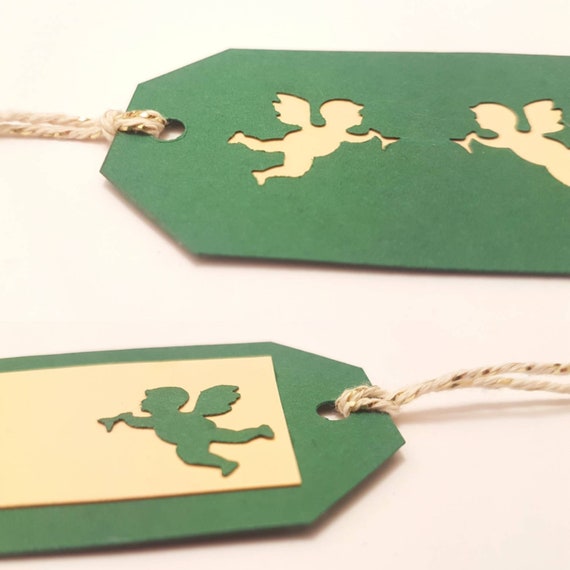 Gift tags red and green in 3D with two punched angels for your gifts for Christmas
