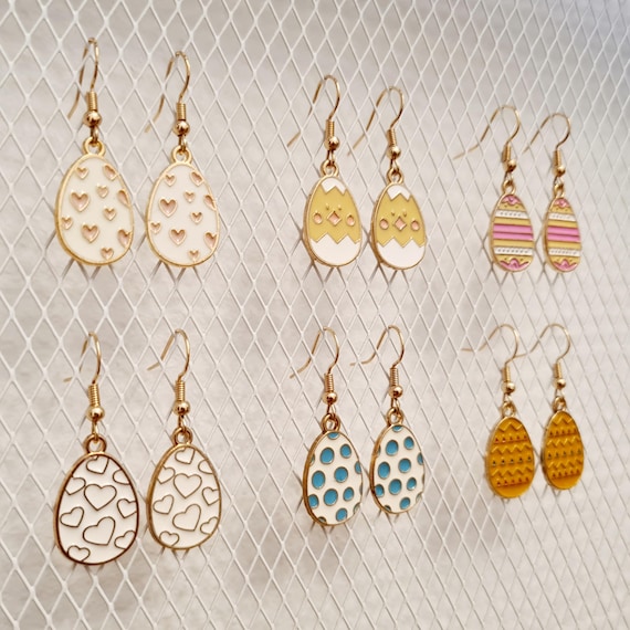 Earrings with colorful enamel Easter eggs