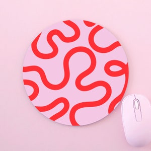 Red And Pink Swirls Abstract Lines Art Custom Made Round Non-Slip Black And White Mouse Mat Pad For PC Mac Computer