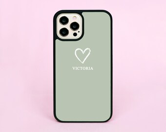 Nom personnalisé coeur nom de famille vert sauge coque de téléphone personnalisée personnalisée pour iPhone 11 12 13 14 15 16 Pro Max Plus SE 16e