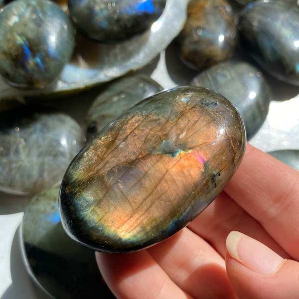 Sunset Labradorite Palm Stone, Flashy Orange Pink Labradorite Smoothstone