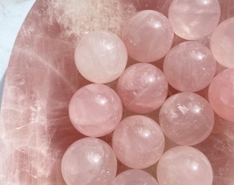 20 mm Rose Quartz Crystal Sphere, Small Rose Quartz Crystal Ball, Gemstone Sphere