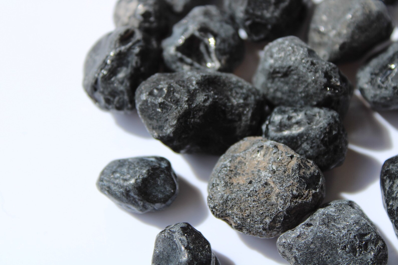 Apache Tear Rough, Raw Obsidian Apache Tear Tumbled Stone, Rough Stone ...