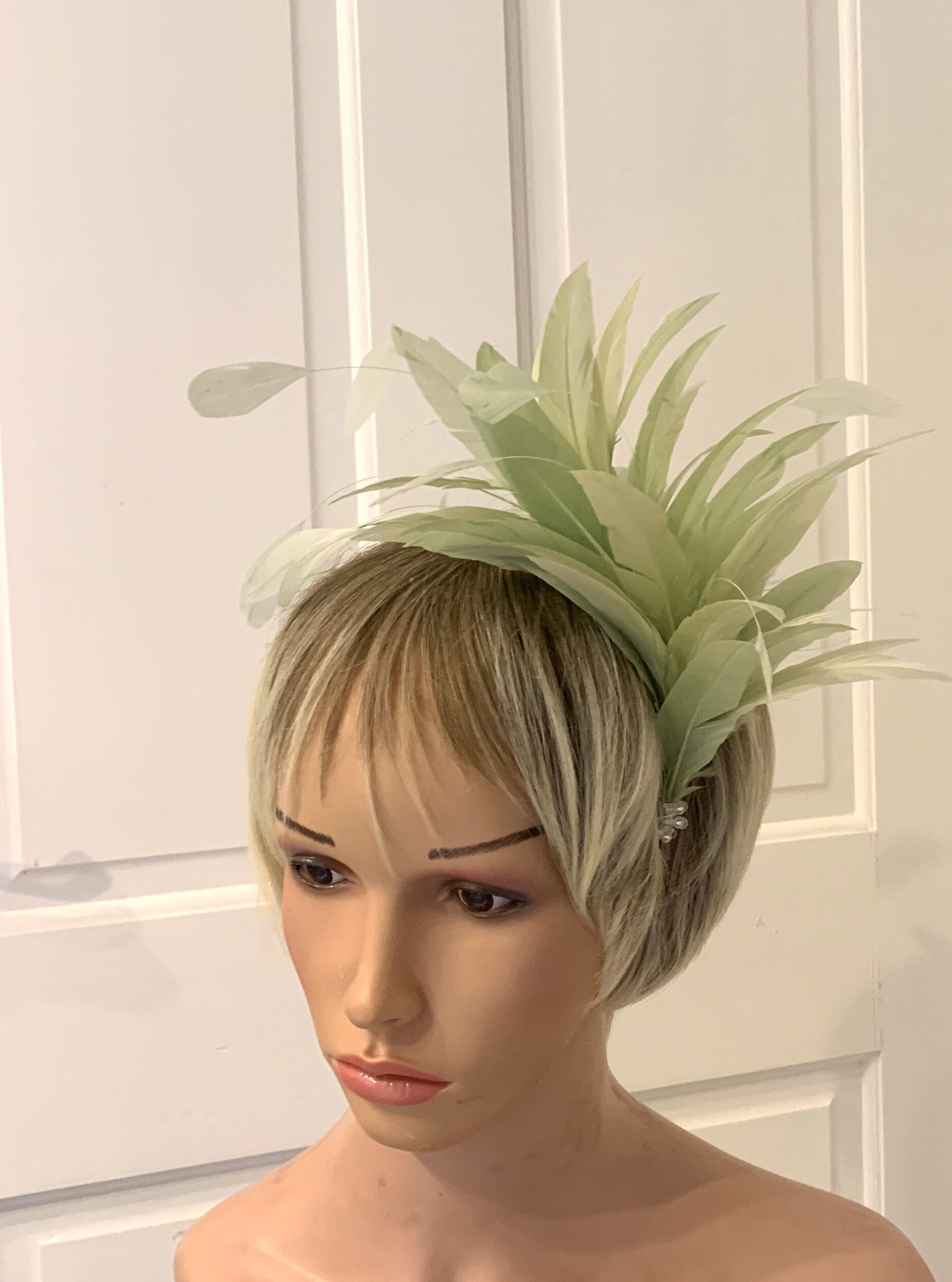Sage Green Feather Fascinator Unique Green Headpiece Elegant Etsy UK