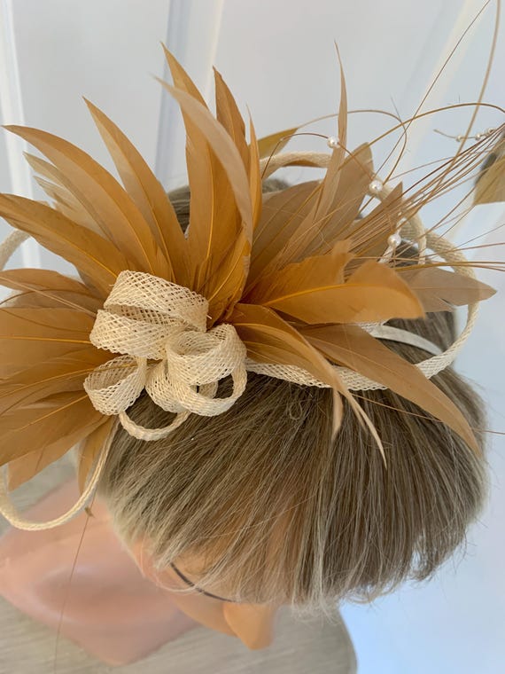 Cream and Antique Gold Feather Fascinator on Thin Hairband  display picture 1