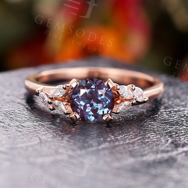 Vintage Alexandrite Engagement Ring Rose Gold Women art deco Marquise cut Diamond Cluster leaf Engraving Ring Anniversary ring