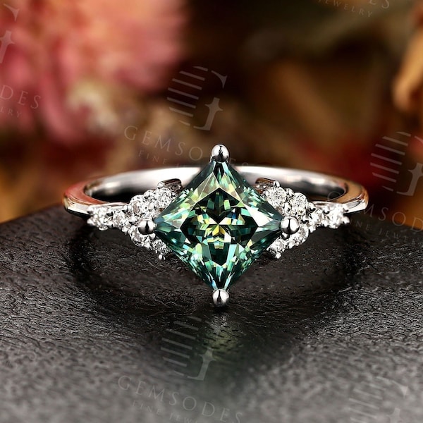 Vintage Green Moissanite Engagement Ring,Art Deco Princess Cut White Gold Wedding Ring,Unique Cluster Bridal Ring,Anniversary Promise Ring