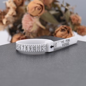 Reusable Ring Sizer Finger Ring Sizing Measuring Tool Size Gauge Plastic US Ring Sizer Adjustable Finger Sizer Measure Your Finger At Home