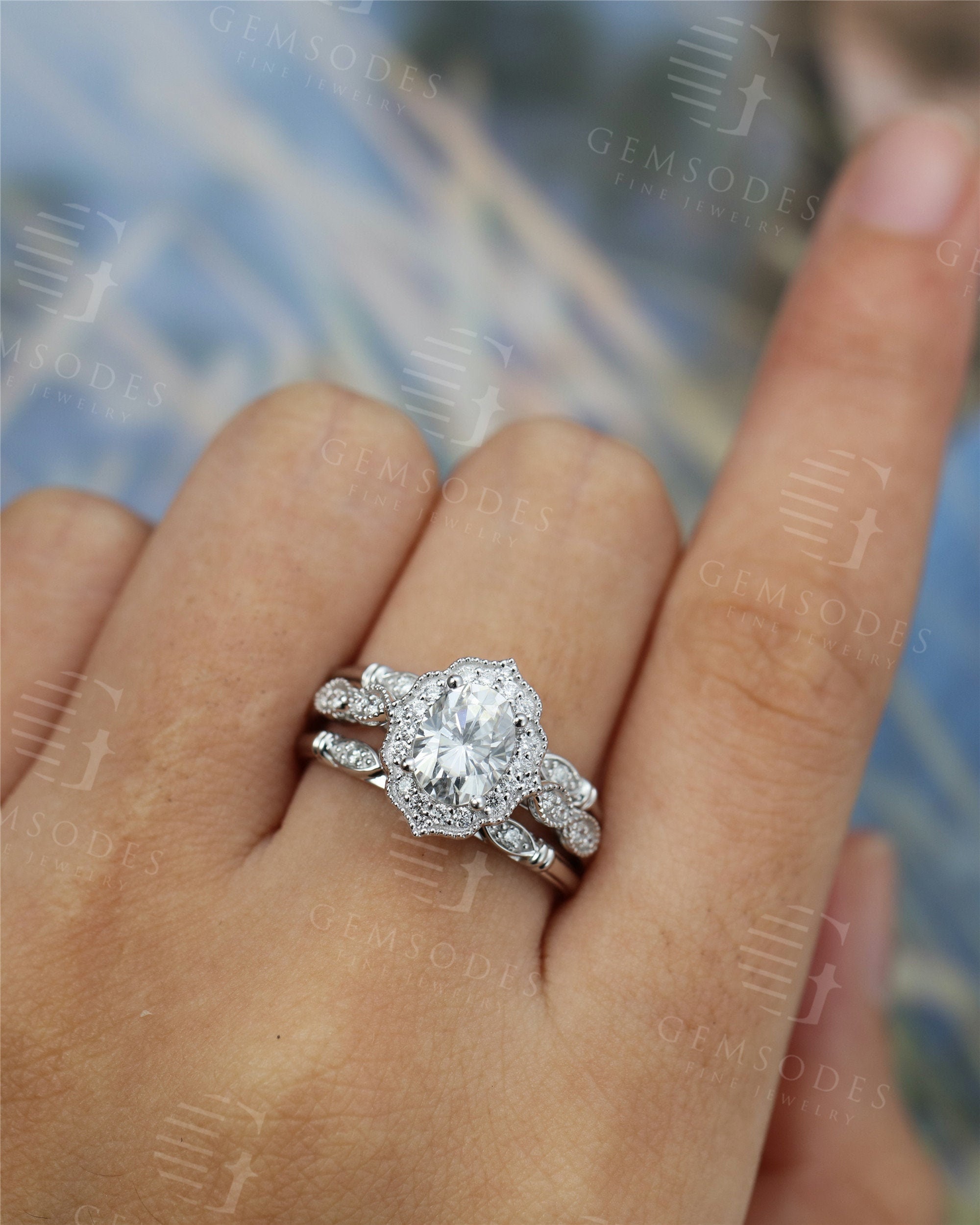 Vintage Style Bridal Ring Set, Round Cut – Flawless Moissanite