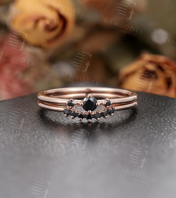 Onyx wedding deals band set
