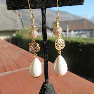 WEDDING earrings, gold sleeper support, round zircon pearl, 18K gold-plated pink connector, natural mother-of-pearl drop pearl
