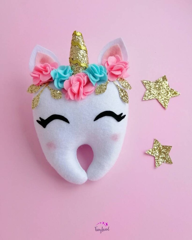 Подарок зубной феи. Идеи подарка от зубной феи. Подарочек от зубной феи. Подарок от зубной феи под подушку идеи мальчику. Зуб подарок.