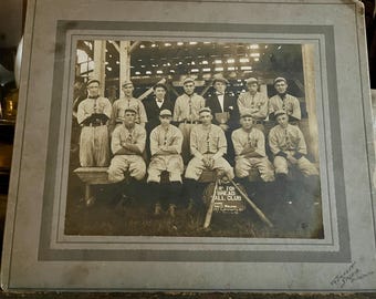 Vintage early 1900’s St. Joseph, MO Tip Top Bread Ball Club Base Ball Team Photo 12”x14”