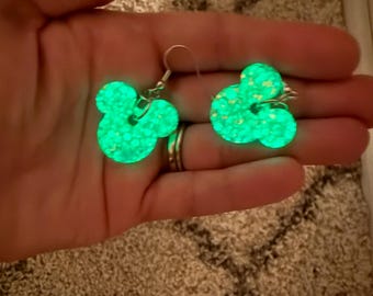 Pendientes de ratón luminoso