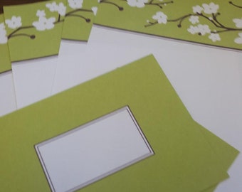 Vintage Stationery Collection ~ Vintage Stationery w/ Envelopes ~ Pretty Green and White Stationery Collection