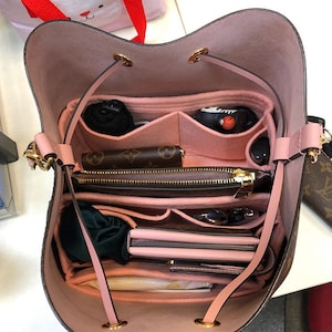 lv neonoe bag organizer pink