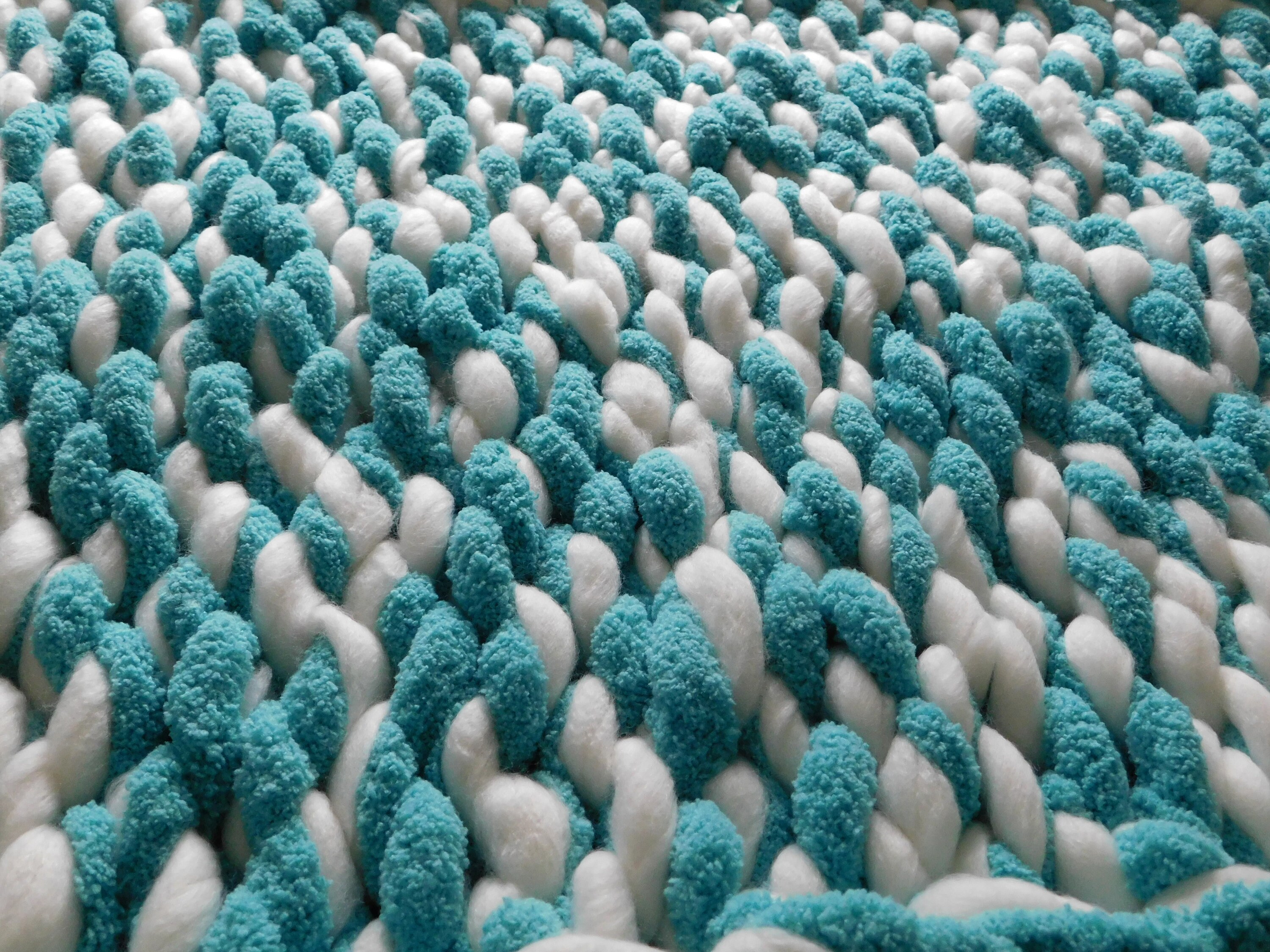 White and Green Chunky Yarn Handmade 2 Thick Blanket Etsy