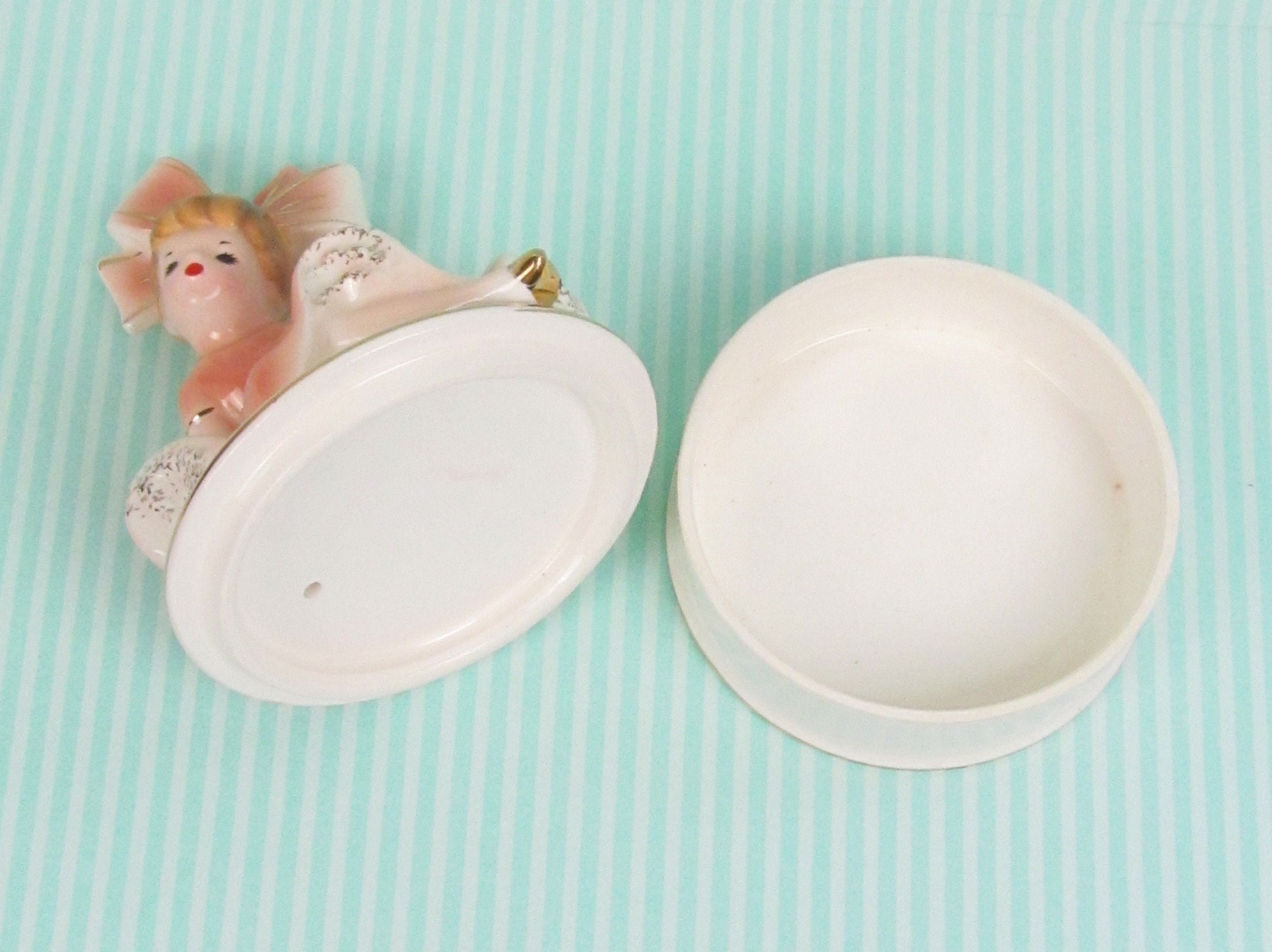 Inarco HTF Beautiful Big Bow Girl in Gorgeous Peach Dress Sitting ...