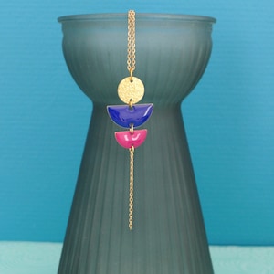 Gold graphic necklace in blue and pink, long pendant necklace in royal blue and purple, fine necklace and two-tone pendant, women&#39;s gift
