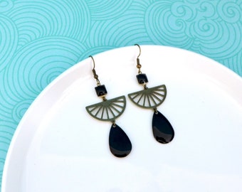Art Deco graphic fan earrings Bronze and black, Black drop fan earrings, elegant geometric earrings
