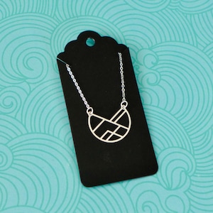 Silver Art Deco Geometric Necklace, Silver Openwork Graphic Pendant Necklace, Art Deco Pendant, Timeless Modern Women's Gift