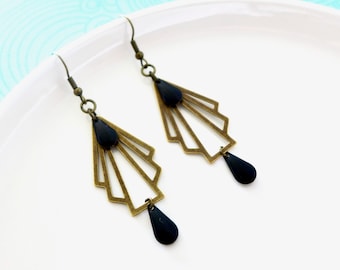 Boucles d'oreilles Art Déco éventail graphique Bronze et noir, Boucles d'oreilles éventail gouttes noires, boucles élégantes géométriques