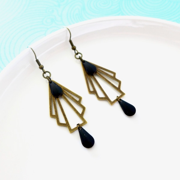 Art Deco graphic fan earrings Bronze and black, Black drop fan earrings, elegant geometric earrings