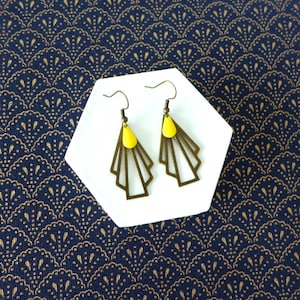 Art Deco graphic fan earrings Bronze and yellow, Geometric yellow fan earrings, elegant bronze earrings