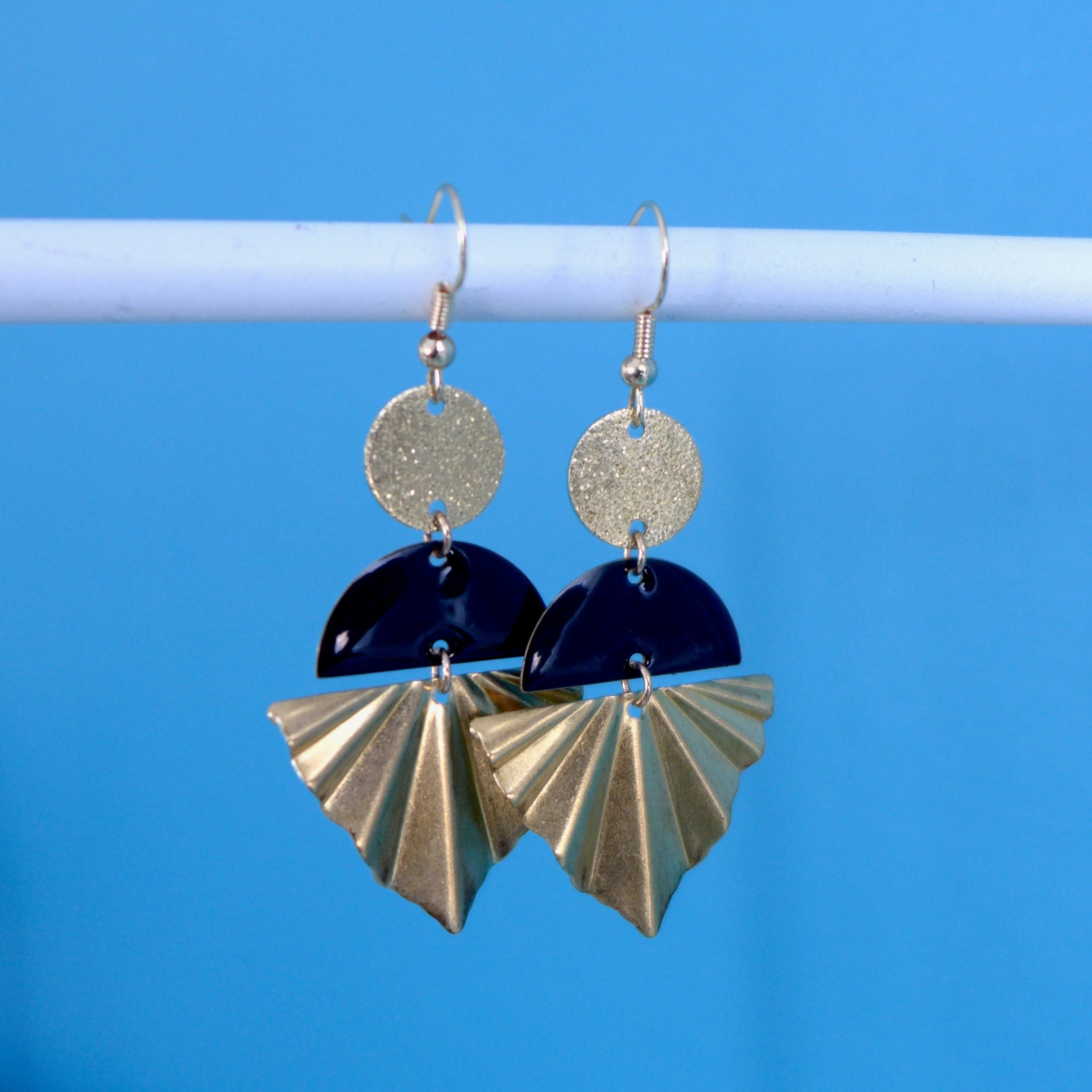 Orecchini Statement Oro Con Nodo E Disco Smalto Blu - COOLSTEELANDBEYOND