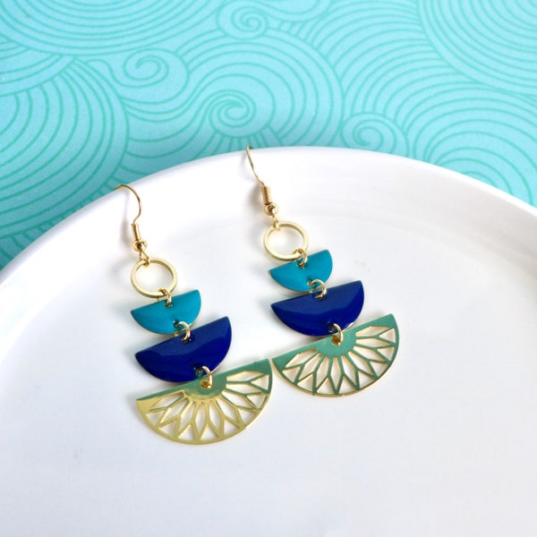 Golden Art Deco duck blue and navy blue earrings, graphic and colorful earrings, blue monochrome earrings