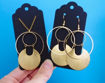 Art Deco graphic jewelry set, long necklace gift box and chic graphic earrings, long necklace and matching earrings