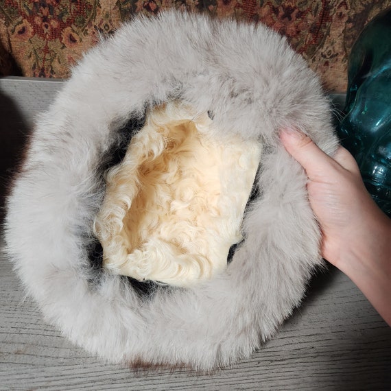 Vintage arctic fox fur and curly lambskin hat rea… - image 5