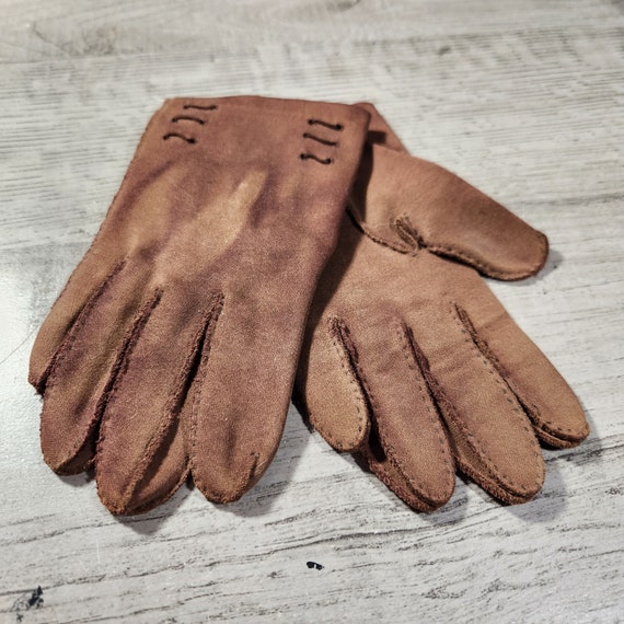 Vintage brown cloth gloves short length size ladi… - image 2