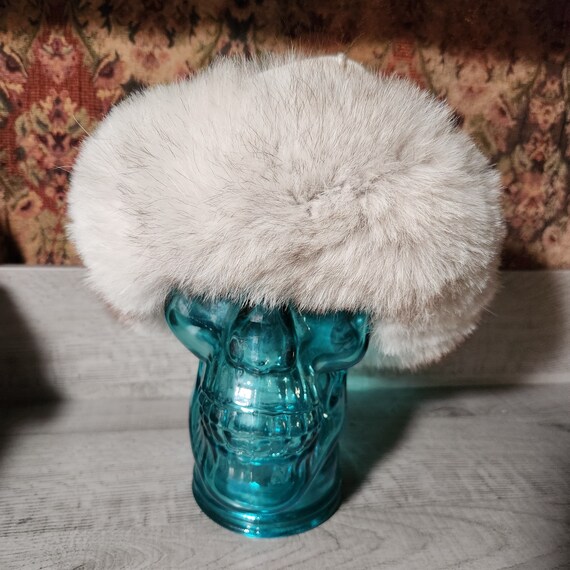 Vintage arctic fox fur and curly lambskin hat rea… - image 1