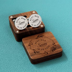 Caja de regalo de gemelos de madera personalizada, caja de almacenamiento de recuerdos de madera de nogal con botón de manga portátil