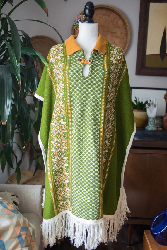 Unique Knitted Vintage 60's PONCHO with fringe