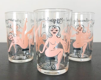 Vintage pin up girl glasses. Pink and black // mid mod // nudie // girly // risque // naughty // nude // naked / vintage pink barware // 60s
