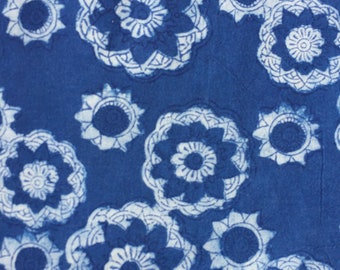 Coupon de Coton léger, bleu indigo, block print, acheté en  Inde, déco à la main, teinture végétale 150 cm x 112