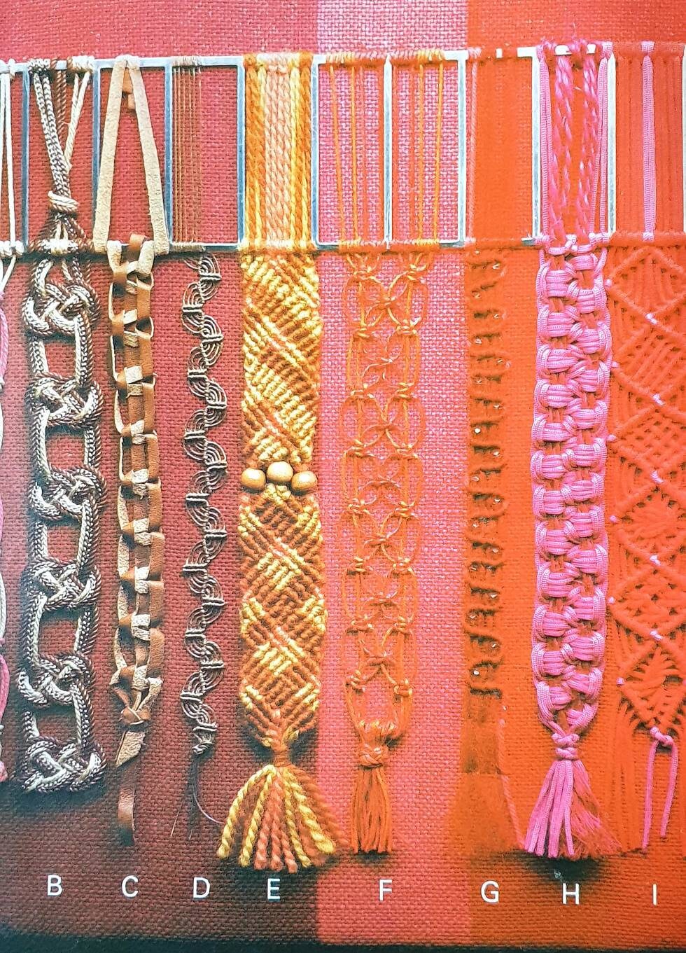 PDF Knotted Braids and Ropes. Macrame, Weaving Braiding