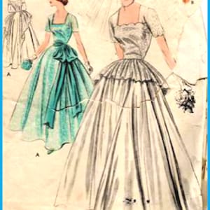 PDF Vogue Special Design S -4219 Sewing Pattern,Wedding Dress, Bridal, Ballgown, Evening dress, Size 12 Bust 32 ins Hips 35ins Reproduced