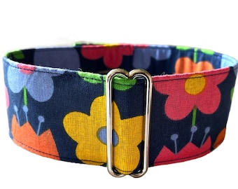 Martingalehalsband, 1,5 of 2" breed, huishalsband en lijnensets, windhond, Whippet-halsband - Unchain My Flowers