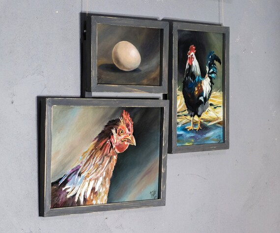 赤い鶏の油絵、オレンジ色の鶏の絵、鶏、雄鶏、卵の三連画、鶏の家族