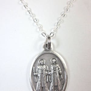 St Cosmas & Damian Medal Italy Pendant Necklace Ladies 20&quot; Chain Gift Box  Prayer Card