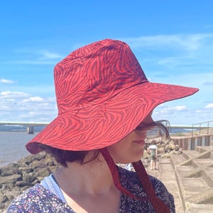 Zebra sun hat, Zebra print hat, Zebra hat with ties, Wide brim hat, Fisherman hat, Bucket hat with ties,
